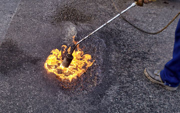 Lantuel flat roofing repairs